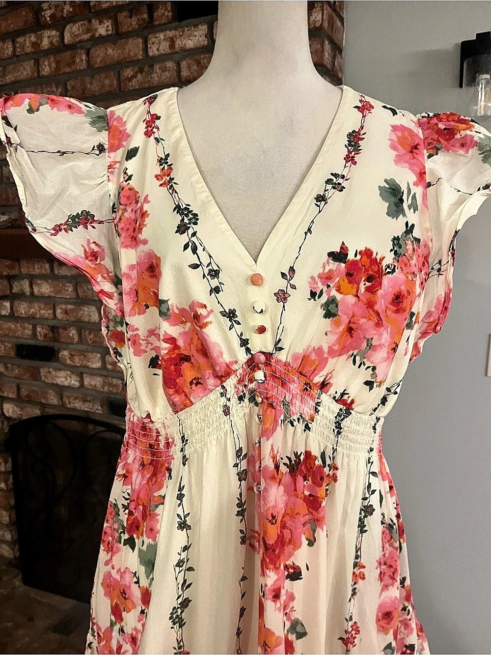 Taylor NWOT PTP 22 Women's Cap Sleeve V-Neck Floral Fit and Flare Dress - Picture 3 of 4